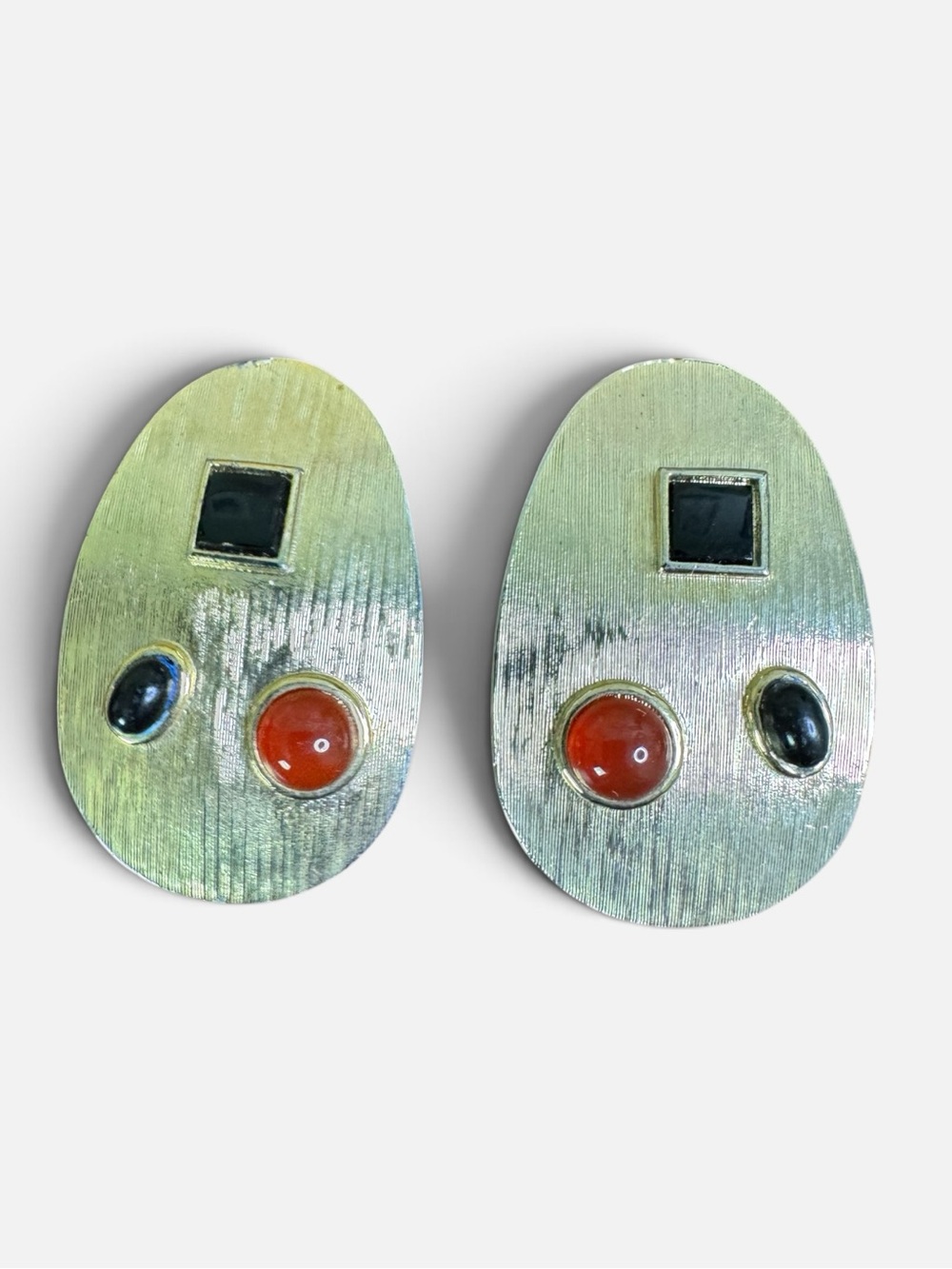Vintage 80’s Gold-Tone Oval Gemstone Clip-On Earrings - Retro Futuristic